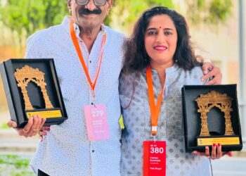 વિધાનસભા-ગુજરાત સરકાર અને સાંસ્કૃતિક સેલ ટીમનો આભાર માનતા ભાવનગરનાં બાપ-દીકરી ચારણ સમાજનું ગૌરવ એટલે…