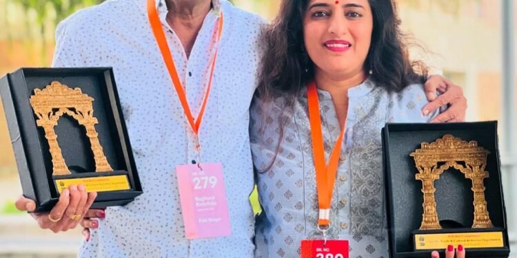 વિધાનસભા-ગુજરાત સરકાર અને સાંસ્કૃતિક સેલ ટીમનો આભાર માનતા ભાવનગરનાં બાપ-દીકરી ચારણ સમાજનું ગૌરવ એટલે…