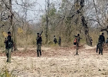 સુકમામાં 25 લાખના ઇનામી સહિત 18 નક્સલી ઠાર | 18 Naxalites including a bounty of Rs 25 lakh killed in…