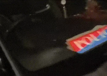 ગુજરાતમાં દારૂબંધીના લીરેલીલા…! સુરતમાં પોલીસ જવાને ખાખી વર્દીમાં જ દારૂની મહેફીલ માણી | dry state…