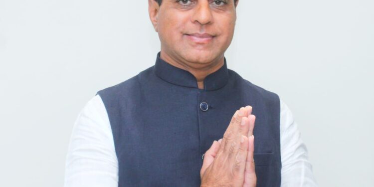 પક્ષી બચાવો…પ્રકૃતિ બચાવોનો સંદેશો આપતા શિક્ષણ રાજ્ય મંત્રી શ્રી પ્રફુલભાઈ પાનશેરીયા