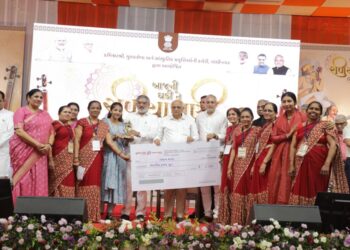અમદાવાદ ખાતે આયોજિત ભજન સંધ્યા’ કાર્યક્રમમાં મુખ્યમંત્રીની પ્રોત્સાહક ઉપસ્થિતિ રહી