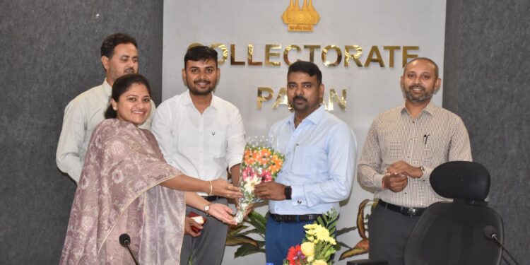પૂર્વ કલેકટર અરવિંદ વિજ્યનના વિદાયમાન કાર્યક્રમ બાદ પાટણ ખાતે નવનિયુક્ત કલેકટર તુષારકુમાર ભટ્ટે કાર્…