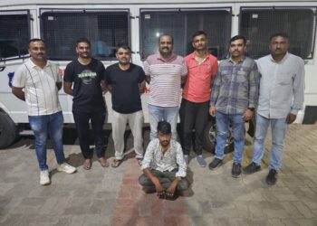 ભાવનગર લોકલ ક્રાઇમ બ્રાન્ચ નો સપાટો ભાવનગરના શિહોર પોલીસ સ્ટેશનમાં દાખલ થયેલ રૂ.૮૮,૮૫,૧૨૩/-ના અમુલ ઘ…