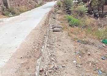 વીરપુર- સરાડિયા માર્ગનું કામ બે વર્ષથી ચાલુ થઇ શક્યું નથી | Work on Virpur Saradia road has not been…