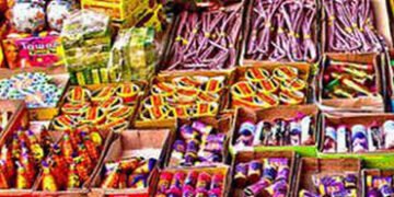 આણંદ જિલ્લામાં સ્ટોક મર્યાદા કરતા અનેક ગણો વધુ દારૂખાનાનો જથ્થો | The quantity of liquor in Anand di…