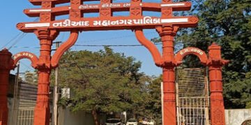 મહાનગર પાલિકા દ્વારા ગંદકીના નામે એક જ હોટલને દંડ કરતા તર્ક વિતર્ક | Municipal Corporation fining a …