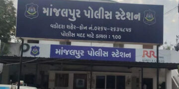 વડોદરામાં વ્યાજખોરની ચુગલમાં ફસાયેલા રીક્ષા ડ્રાઇવર ફરિયાદ નોંધાવી, પૈસાની ઉઘરાણીમાં મારી નાખવાની ધમ…
