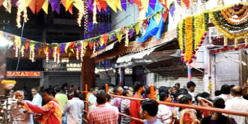 ચૈત્રી આઠમ નિમિત્તે વડોદરાના માઇ મંદિરોમાં ભક્તજનો ભારે ભીડ : ધાર્મિક કાર્યક્રમો ઉપરાંત ભંડારાનું આય…
