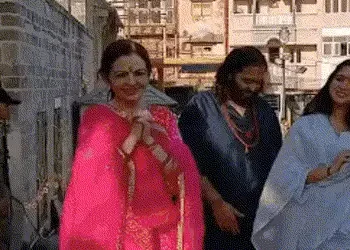 ‘મને દીકરા પર ગર્વ…’ અનંત અંબાણીની દ્વારકા સુધીની પદયાત્રાનું સમાપન થતાં નીતા અંબાણી ભાવુક | Nita …