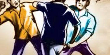 કાસમઆલા કબ્રસ્તાન પાસે બે ભાઇઓ પર હુમલો,એક પર ચાકુના ઘા ઝીકાયા | assault on two brothers at kasamala…