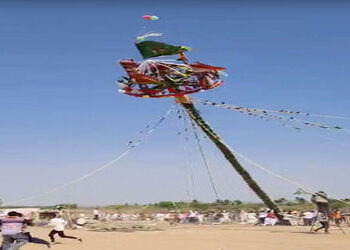 રામદેવપીરનો મંડપ ધરાશાયી થતાં નાસભાગ : સદનસીબે જાનહાની ટળી | Stampede as Ramdevpir’s pavilion collap…