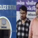 લંડન-ન્યૂઝીલેન્ડના વર્ક વિઝા આપવાના બહાને 1.73 કરોડ રૂપિયા ખંખેર્યા, અમદાવાદ પોલીસે 2ને દબોચ્યા | fa…