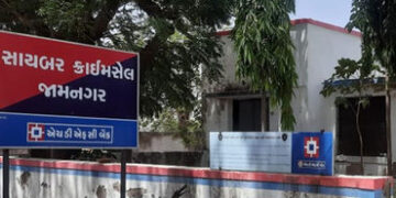 જામનગરના સાઇબર ક્રાઇમ પોલીસની અસરકારક કામગીરી : 60થી વધુ નાગરિકોની 1 કરોડ 21 લાખની રોકડ રકમ પરત અપાવ…