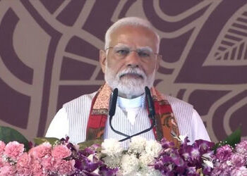 PM મોદીનો 50મી વખત વારાણસીની મુલાકાતે, કહ્યું- કાશી મારી છે અને હું કાશીનો છું | pm narendra modi va…