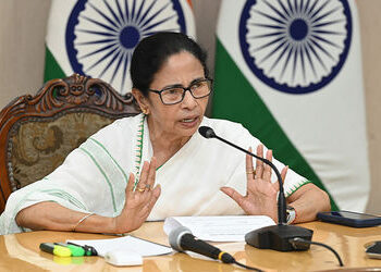 ‘વક્ફ કાયદો અહીં લાગુ જ નથી થવાનો તો હોબાળો શા માટે?’, મમતા બેનર્જીનું બંગાળમાં થઈ રહેલી હિંસા પર નિવેદન