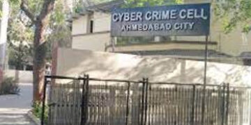 ફેસબુક પર લલચામણી પોસ્ટ મુકીને લોન માટે બજાજ કાર્ડ ફરજિયાત હોવાનું કહીને ૧.૫૯ લાખની છેતરપિંડી | frau…