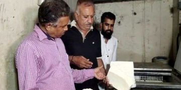 મહાપાલિકાના ફૂડ વિભાગે છેલ્લાં 3 માસમાં ખાદ્યપદાર્થના 40 નમૂના લીધા | The Municipal Corporation Food…