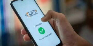 Fact Check : શું ખરેખર બે હજાર રૂપિયાના UPI ટ્રાન્ઝેક્શન પર GST લાગશે? જાણો સરકારની સ્પષ્ટતા | GST o…