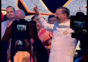 VIDEO: મીકા સિંહના ગીત પર કેજરીવાલે કર્યા ભાંગડા, દીકરીના લગ્નનો નવો વીડિયો વાયરલ | arvind kejriwal …