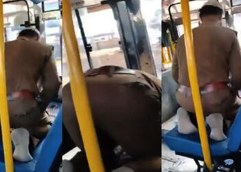 VIDEO : નમાઝ પઢવા અધવચ્ચે સરકારી બસ અટકાવી, ડ્રાઇવર વિરુદ્ધ તપાસના આદેશ | Government bus stopped mid…