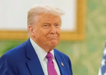 હું નથી ઇચ્છતો તમે ભારતમાં પ્રોડક્શન કરો, તે પોતાનું જોઈ લેશે: Appleના CEOને ટ્રમ્પની અપીલ | Donald …