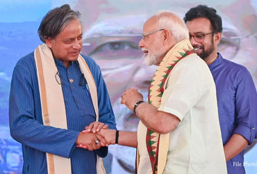 ‘એક ભારતીય હોવાના કારણે…’ કોંગ્રેસની ‘લક્ષ્મણ રેખા’વાળી ચેતવણીનો શશિ થરુરે આપ્યો જવાબ | Shashi Tha…