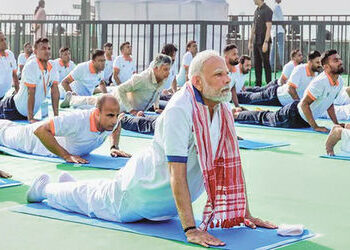 યોગે આખી દુનિયાને એક તાંતણે બાંધી: પીએમ મોદી
