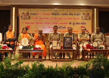 શ્રી જગન્નાથ મંદિર ટ્રસ્ટ દ્વારા શહેર પોલીસ કમિશ્નર તથા તમામ ઉચ્ચ પોલીસ અધિકારીઓને સન્માનિત કરવામાં …