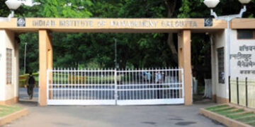 IIM કોલકાતા દુષ્કર્મ કેસમાં નવો વળાંક, પીડિતાના પિતાના નિવેદનથી પોલીસ પણ ચોંકી ગઈ, હવે કોર્ટના આદેશ …