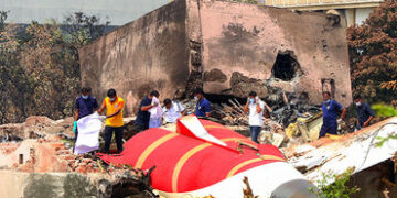 અમદાવાદ પ્લેન ક્રેશ મામલો: ‘હજુ તપાસ પૂર્ણ નથી થઈ’, પાયલટ પર વિદેશી મીડિયાના આરોપો AAIBએ ફગાવ્યા | A…