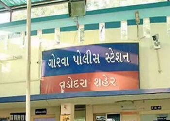 સગીરાનું અવિચારી પગલું, માતાએ ઠપકો આપતા ઘર છોડ્યું, ટ્રેનમાં ભાગે તે પહેલા પોલીસે બચાવી લીધી | Vadod…