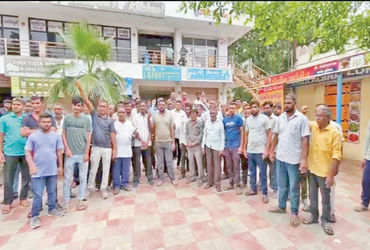 પોલીસના ત્રાસથી યુવકે આપઘાત કર્યાના આક્ષેપ સાથે પરિવારજનોનો હોબાળો | Family members raise an uproar …