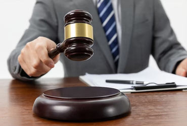 લૂંટના ગુનામાં સંડોવાયેલ આરોપીના રેગ્યુલર જામીન અદાલતે ના મંજૂર કર્યા | Vadodara Court denies regula…