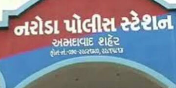નરોડામાં પાચમા માળેના ધાબેથી પડતું મૂકી યુવકનો આપઘાત | Ekkewe sáráfé ra pwisin nieló pwisin iir ren …