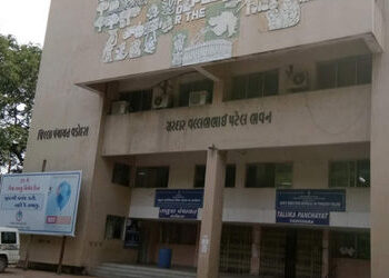 વડોદરા જિલ્લામાં ભાજપામાં વિખવાદઃ વડોદરા તા.પંચાયતની નવી કચેરી માટે જિ.પંચાયત સાંભળતી નથી | District…