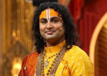 જાણીતા કથાવાચક અનિરુદ્ધચાર્ય બેકફૂટ પર, વિવાદિત નિવેદન બાદ કહ્યું- વીડિયો સાથે ચેડાં થયા | mathura a…
