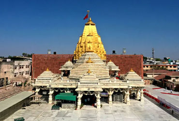 ભાદરવી પૂનમે ચંદ્રગ્રહણ હોવાથી અંબાજી મંદિરમાં આરતી-દર્શનના સમયમાં ફેરફાર | timings Change of Mataji…