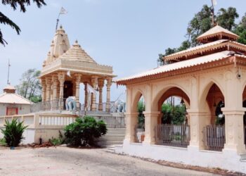 સમગ્ર ભારતમાં એક અનોખું ગામ: જ્યાં 800 વર્ષથી રક્ષાબંધન પૂનમે નહીં, ભાદરવા સુદ તેરસે ઉજવાય છે