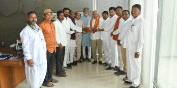 દાંતા અમીરગઢ તાલુકાના આદિવાસી નાગરિકોને દાખલા બાબતે પડતી મુશ્કેલી બાબતે સીએમ ને રજૂઆત કરી