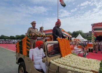 79માં સ્વાતંત્ર્ય પર્વની ઉજવણી કરાઈ ભાવનગર જિલ્લા કલેકટર મનીષ કુમાર બંસલના હસ્તે ધ્વજવંદન કરવામાં આવ…