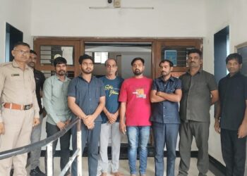 પાલીતાણા શહેરમાં હત્યા ના કેસ ને છુપાવવાની કોશિષ કરવામાં આવી , પોલીસે ચપળતા બતાવી 6 આરોપીને ઝડપી પાડ…