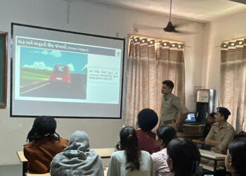 રોડ સેફ્ટી અંતર્ગત તાલીમ શિબિરનું આયોજન | Organizing a training camp under road safety