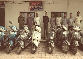 ચોરી કરાયેલા ૧૦ સ્કૂટર સાથે બે સગીર આરોપીઓને વસ્ત્રાપુર પોલીસે ઝડપી લીધા | vastrapur police recover …