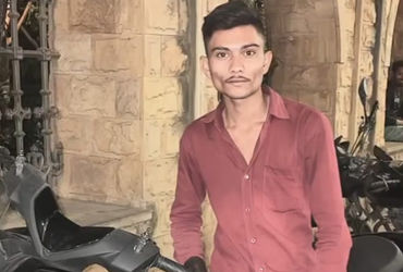 અમદાવાદના જુહાપુરામાં ઝઘડાએ હિંસક સ્વરૂપ ધારણ કર્યું, 20 વર્ષીય યુવકની હત્યા, 5 ફરાર | ahmedabad juh…