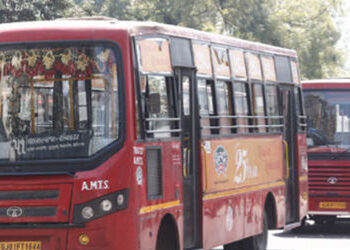 રક્ષાબંધન પર AMCની બહેનોને ભેટઃ AMTSમાં મહિલાઓ કરી શકશે મફત મુસાફરી | Raksha Bandhan Gift from AMC F…