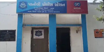 અંકલેશ્વર ખાતે મોબાઈલ શોપમાં ગેસ રીફ્લિંગ કરતો શખ્સ ઝડપાયો | Man caught refilling gas at mobile shop…
