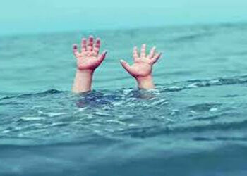 મહીસાગર નદીમાં ડૂબી જવાથી યુવકનું મોત | dies after drowning in Mahisagar river near Vasad