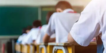 સૌથી વધુ સરકારી સ્કૂલો મામલે ગુજરાત ટોચના 14 રાજ્યોમાં પણ નહીં, તંત્રના નીરસ વલણના કારણે 443ને તાળા …