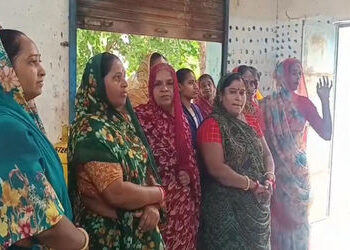 વઢવાણના ડાંગસીયાવાડ વિસ્તારની મહિલાઓનો પાણીના સંપ પર હોબાળો | Women of Dangsiawad area of Wadhwan pr…